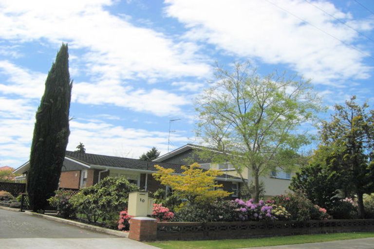 Photo of property in 10 School Road, Woodend, 7610