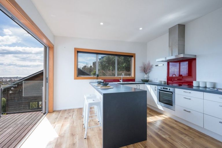 Photo of property in 45 Coster Street, Enner Glynn, Nelson, 7011