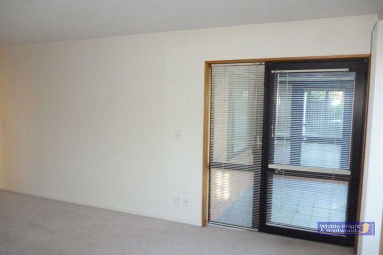 Photo of property in 8 Parkstone Avenue, Ilam, Christchurch, 8041