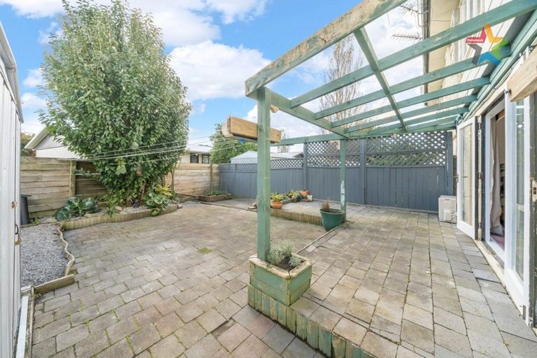 Photo of property in 1/14 Eldon Grove, Taita, Lower Hutt, 5019