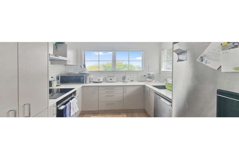 Photo of property in 18 Malaspina Place, Papatoetoe, Auckland, 2025