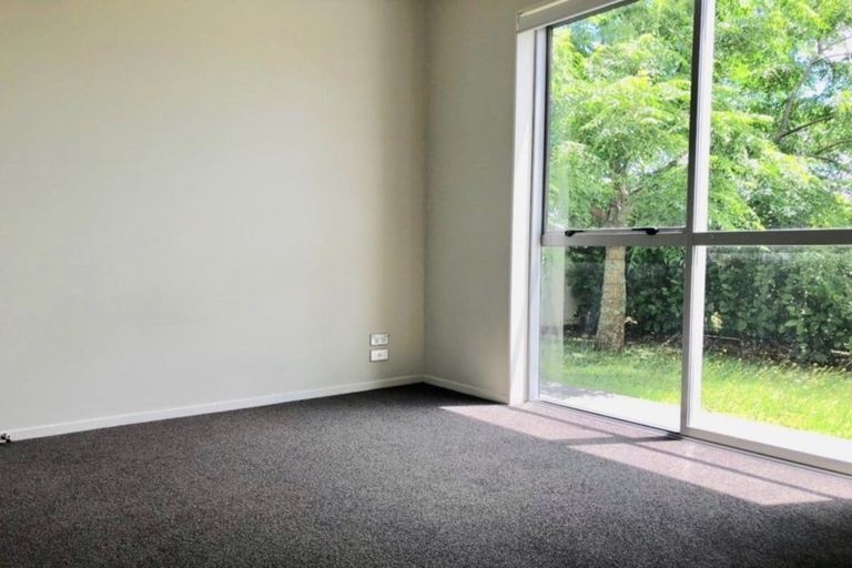 Photo of property in The Rise, 20 Hatfield Place, Albany Heights, Auckland, 0632