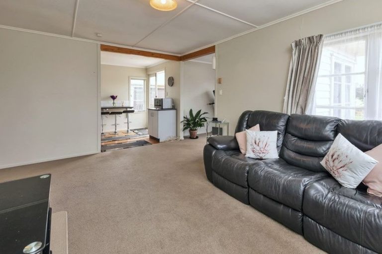 Photo of property in 24 Mangakahia Road, Maungatapere, Whangarei, 0179