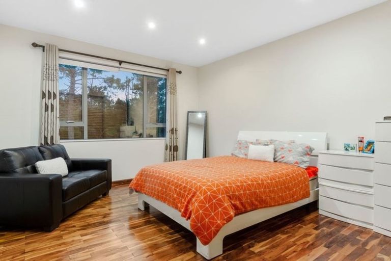 Photo of property in 16 Hobson Heights Road, Lucas Heights, Auckland, 0632