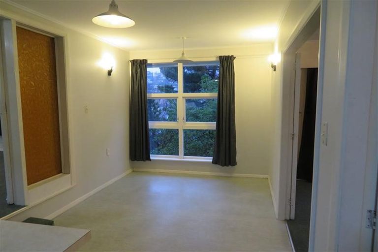 Photo of property in 71 Moorefield Road, Johnsonville, Wellington, 6037