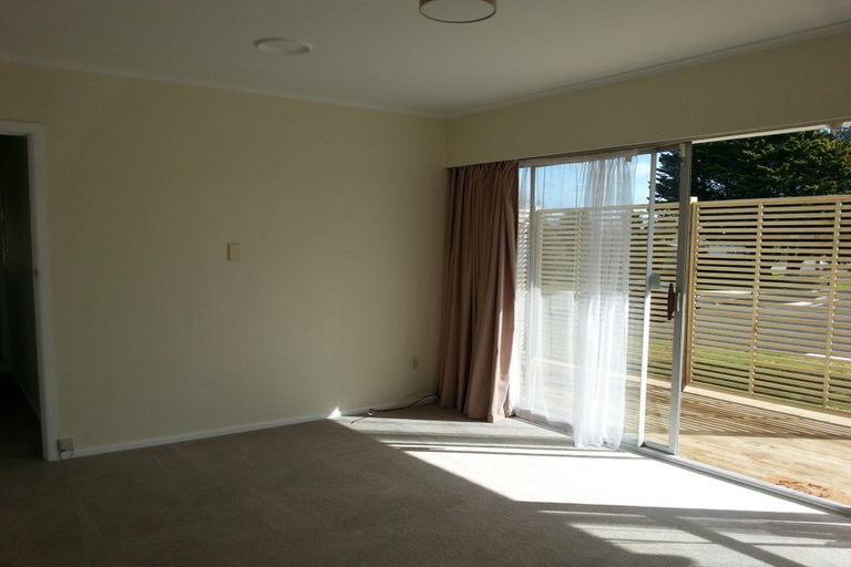 Photo of property in 4 Cargill Street, Papakura, 2110
