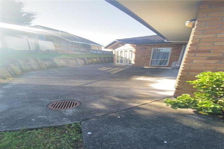 Photo of property in 471 Great South Road, Opaheke, Papakura, 2113