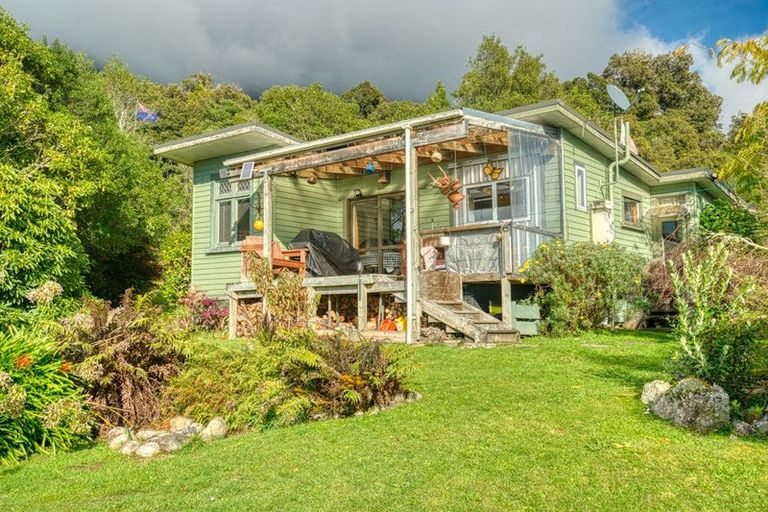 Photo of property in 1903 Lake Mitchells Road, Inchbonnie, 7875