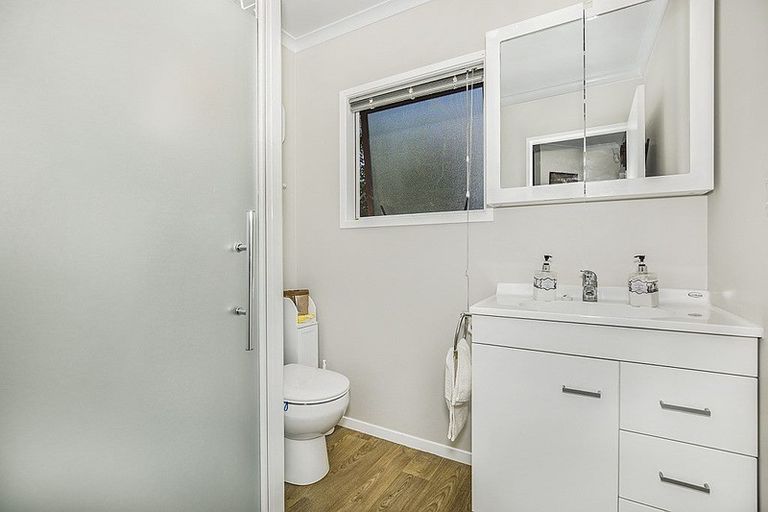 Photo of property in 16 Muirfield Street, Wattle Downs, Auckland, 2103