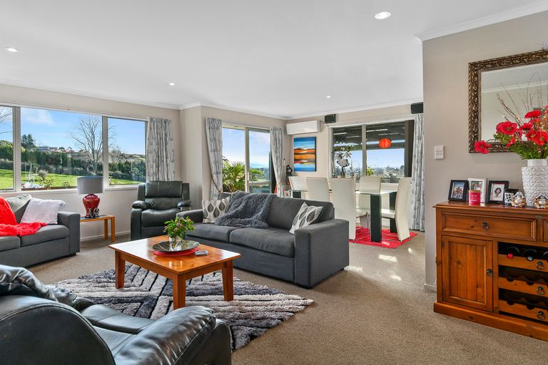 Photo of property in 23 Falcon Drive, Welcome Bay, Tauranga, 3112