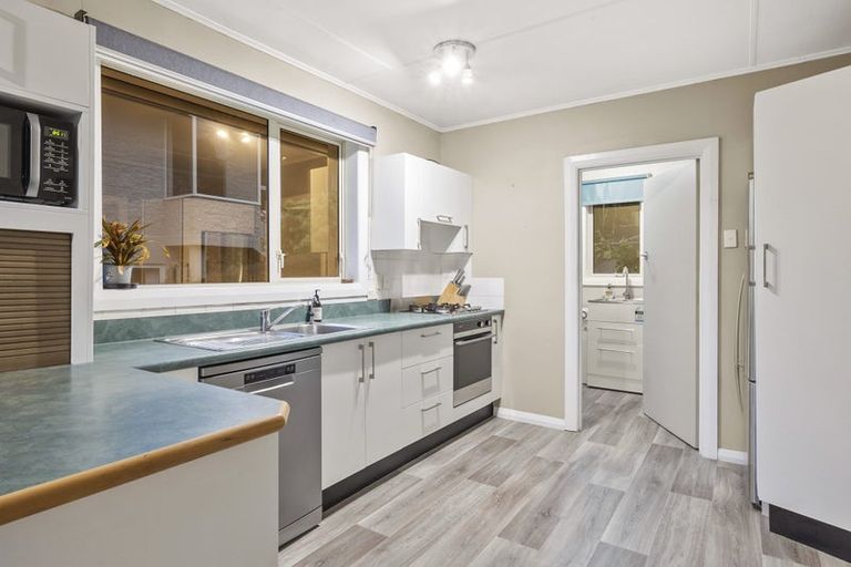 Photo of property in 86 Hocken Street, Kenmure, Dunedin, 9011