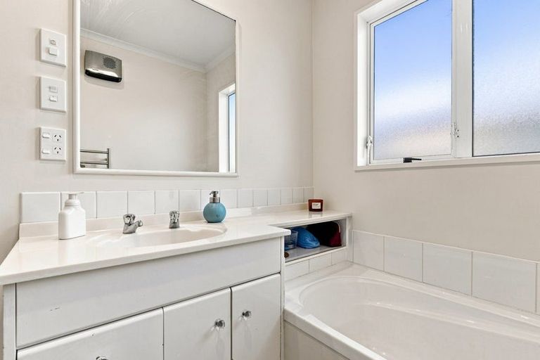 Photo of property in 57 Flemington Avenue, North New Brighton, Christchurch, 8083