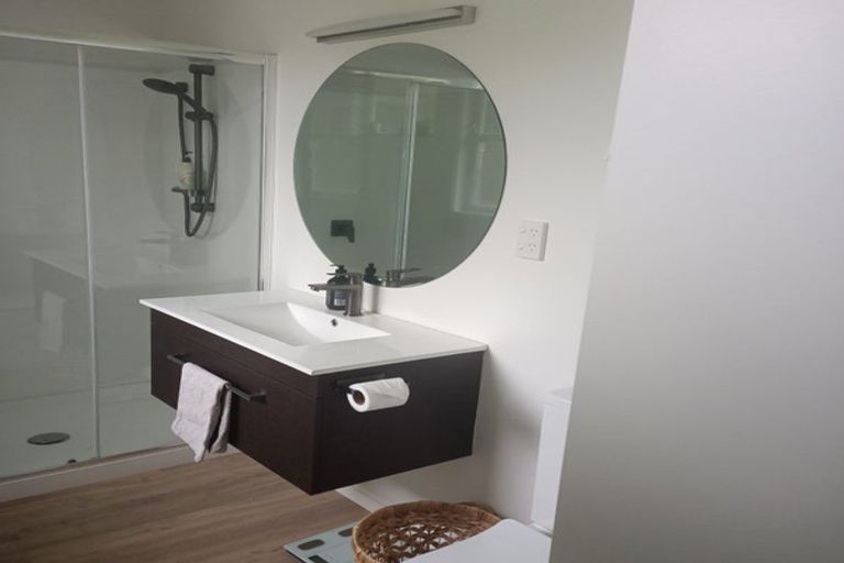 Photo of property in 16 Sutton Crescent, Hillcrest, Hamilton, 3216