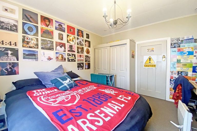 Photo of property in 49 Pembroke Road, Northland, Wellington, 6012