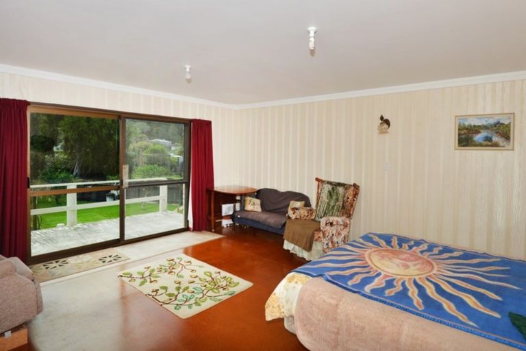 Photo of property in 2047 Ngunguru Road, Ngunguru, Whangarei, 0173