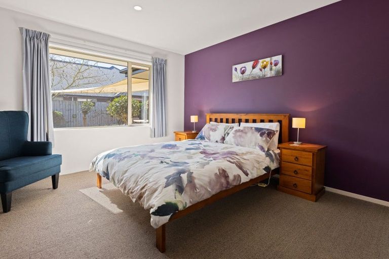 Photo of property in 67 Coolspring Way, Redwood, Christchurch, 8051