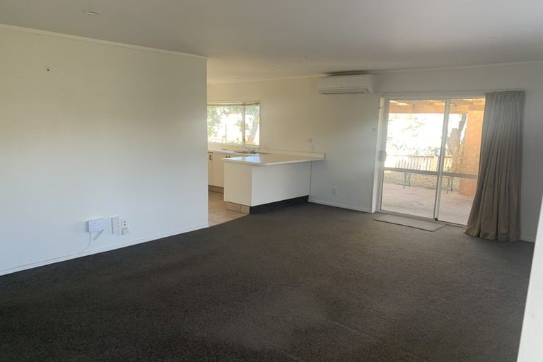 Photo of property in 9a Ratanui Road, Paraparaumu, 5032