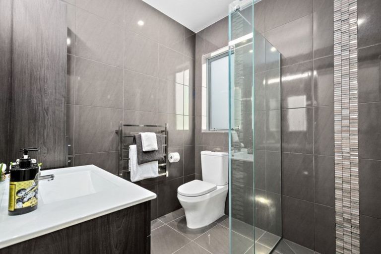 Photo of property in 20 Liquidambar Drive, Hobsonville, Auckland, 0616