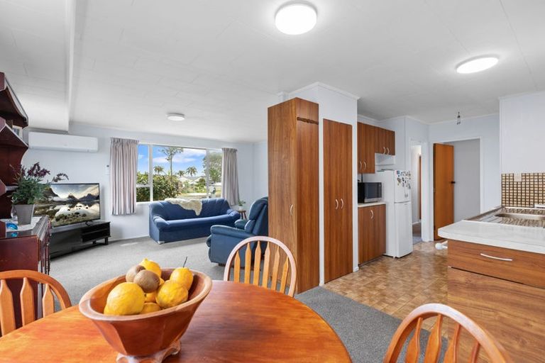 Photo of property in 60 Eversham Road, Mount Maunganui, 3116