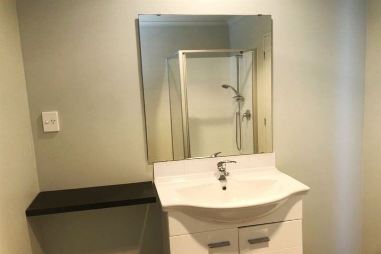 Photo of property in 20 Marengo Parkway, Takanini, 2112