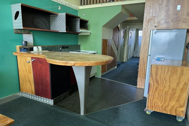 Photo of property in Qba Apartments, 1h/51 Webb Street, Mount Cook, Wellington, 6011