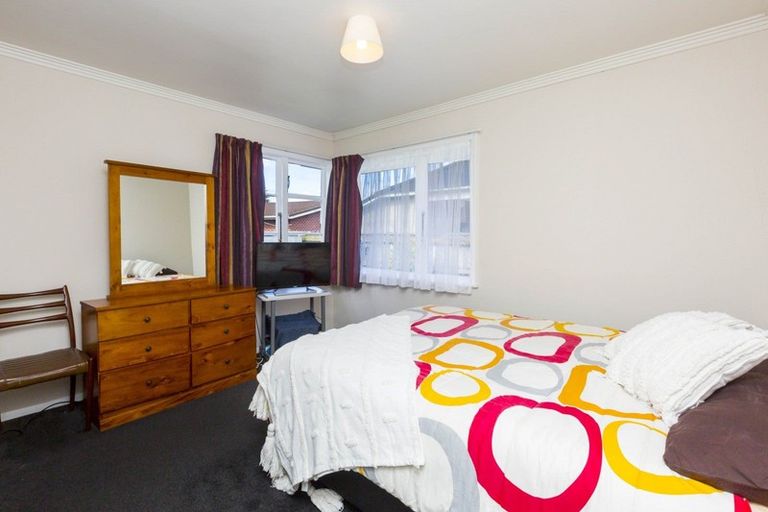 Photo of property in 4/6 Ruahine Street, Trentham, Upper Hutt, 5018