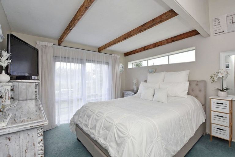 Photo of property in 49 Knutsford Road, Otautau, 9610