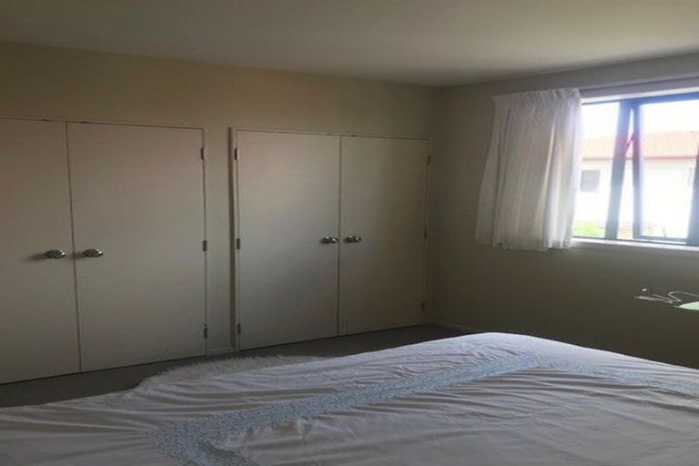 Photo of property in 15/21 Armoy Drive, East Tamaki, Auckland, 2016