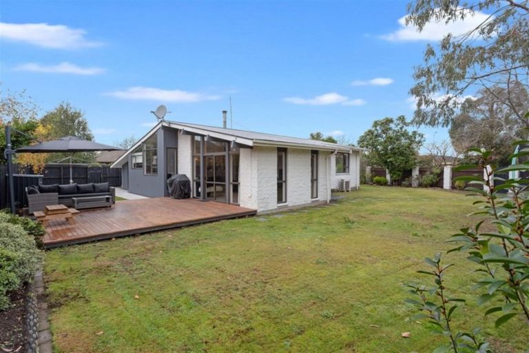 Photo of property in 41 Yellowstone Crescent, Burwood, Christchurch, 8083