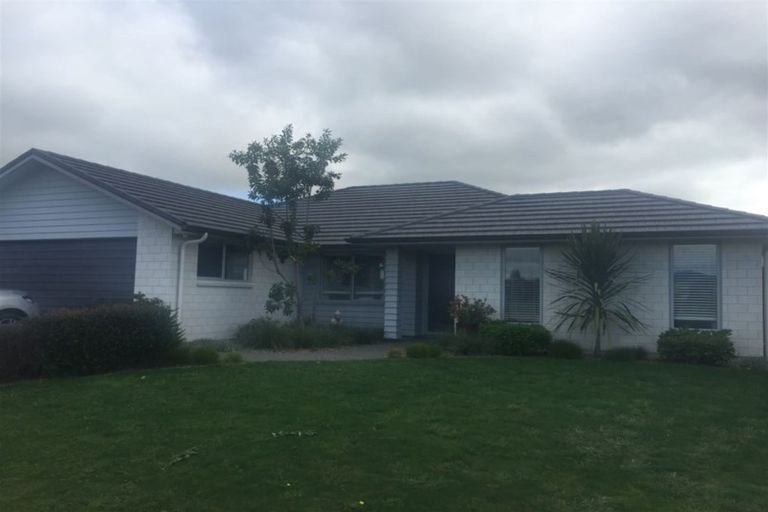 Photo of property in 98 Penetaka Heights, Pyes Pa, Tauranga, 3112