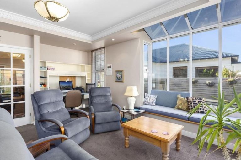 Photo of property in 80 Albert Street, Saint Clair, Dunedin, 9012