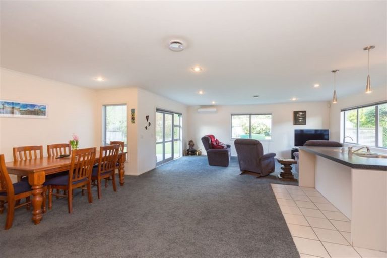 Photo of property in 30 Penrod Drive, Bell Block, New Plymouth, 4312