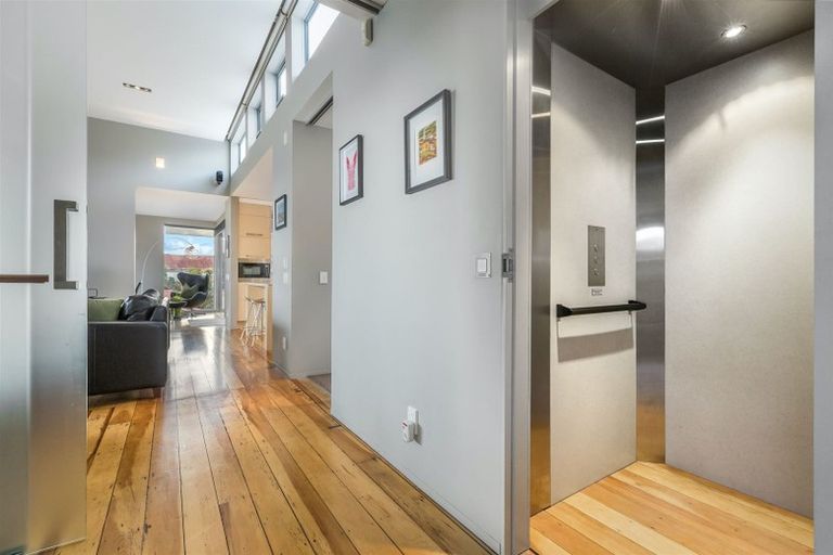 Photo of property in 3 Bath Street, Plimmerton, Porirua, 5026