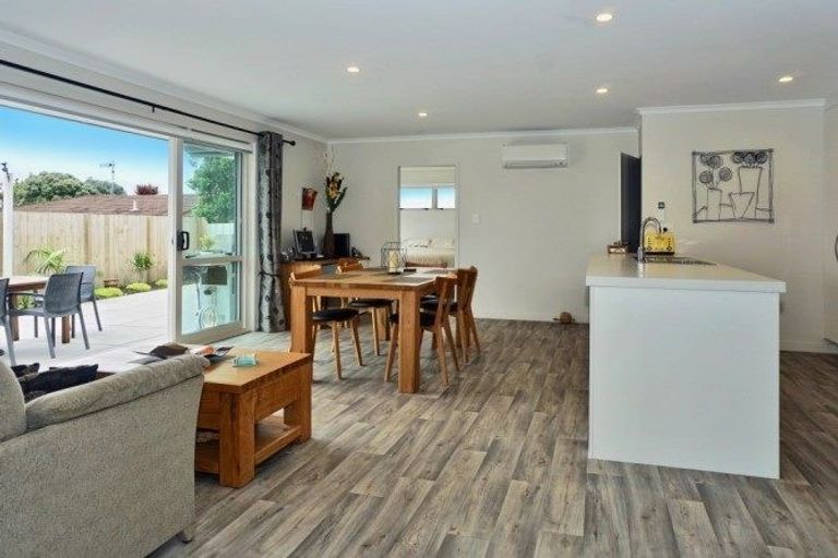 Photo of property in 12b Barrow Place, Te Puke, 3119