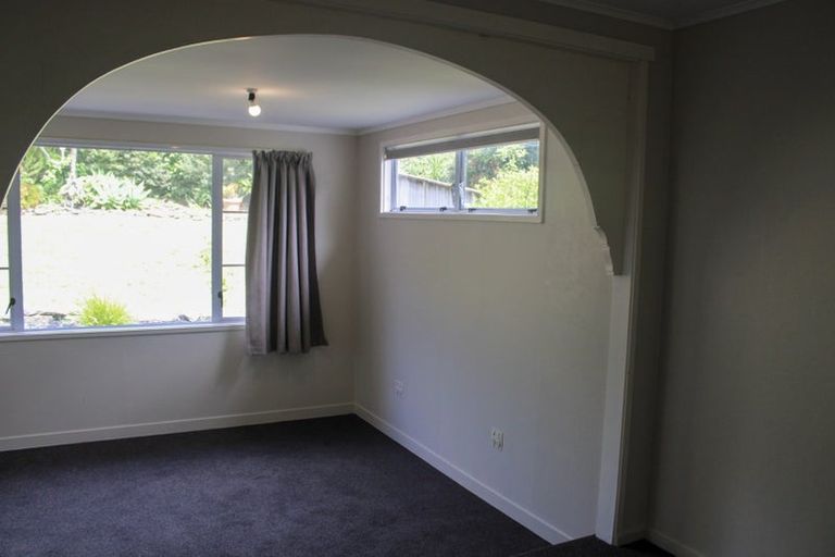 Photo of property in 5 Sullivan Avenue, Mangere Bridge, Auckland, 2022