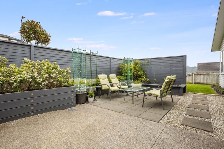 Photo of property in 10 Wangapeka Way, Aotea, Porirua, 5024