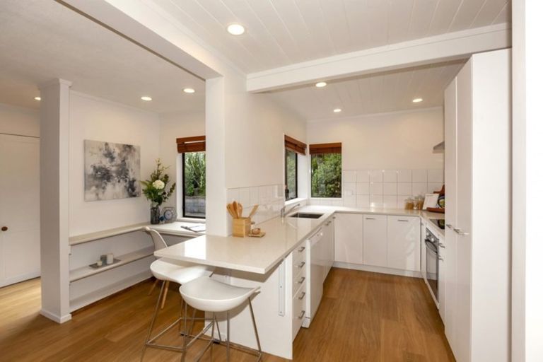 Photo of property in 105a Matatua Road, Raumati Beach, Paraparaumu, 5032