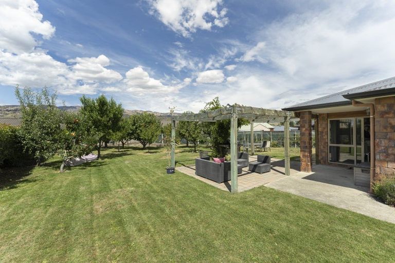 Photo of property in 10 Missy Crescent, Mount Pisa, Cromwell, 9383