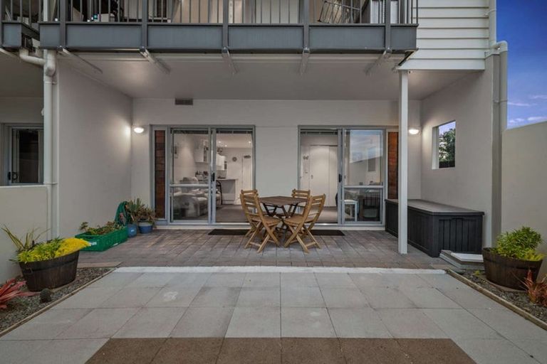 Photo of property in 71 Spencer Road, Lake Tarawera, Rotorua, 3076