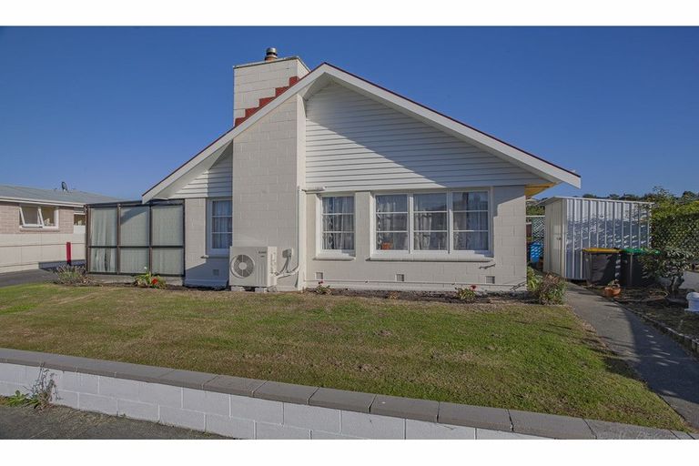 Photo of property in 2/75 Ranui Avenue, Waimataitai, Timaru, 7910