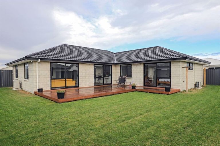 Photo of property in 10 Hikawera Drive, Frimley, Hastings, 4120