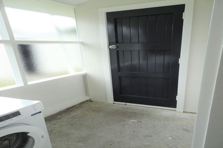 Photo of property in 4 Murray Street, Whataroa, 7886