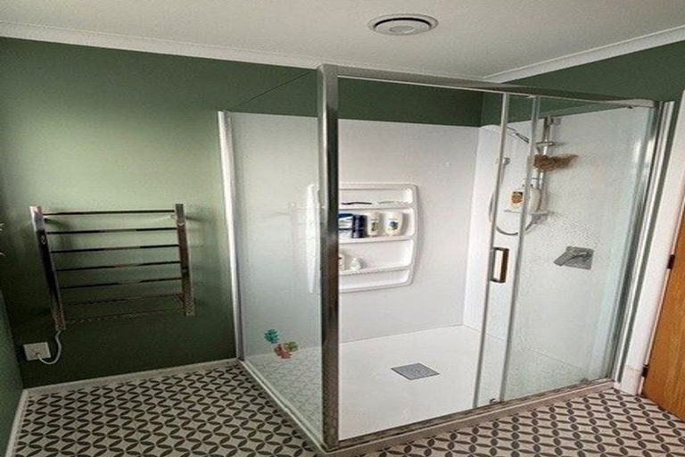 Photo of property in 8 Albert Street, Winton, 9720