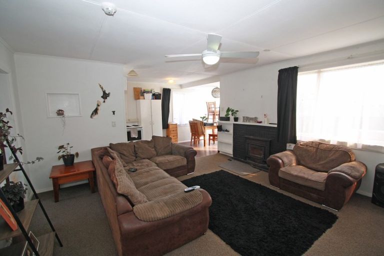 Photo of property in 90 Smart Road, Glen Avon, New Plymouth, 4312