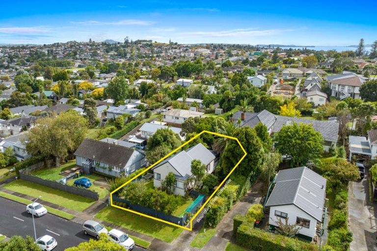 Photo of property in 19a Gibraltar Street, Howick, Auckland, 2014