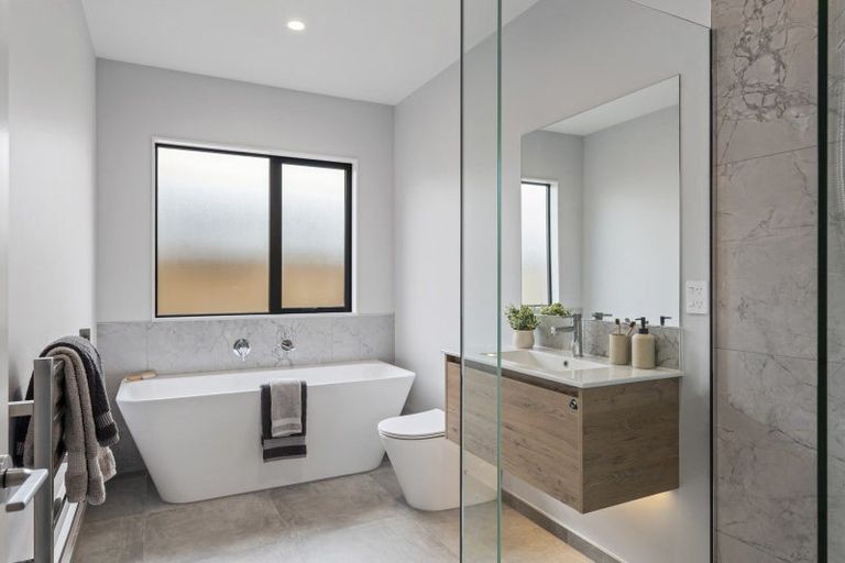 Photo of property in 13 Wexford Crescent, Halswell, Christchurch, 8025