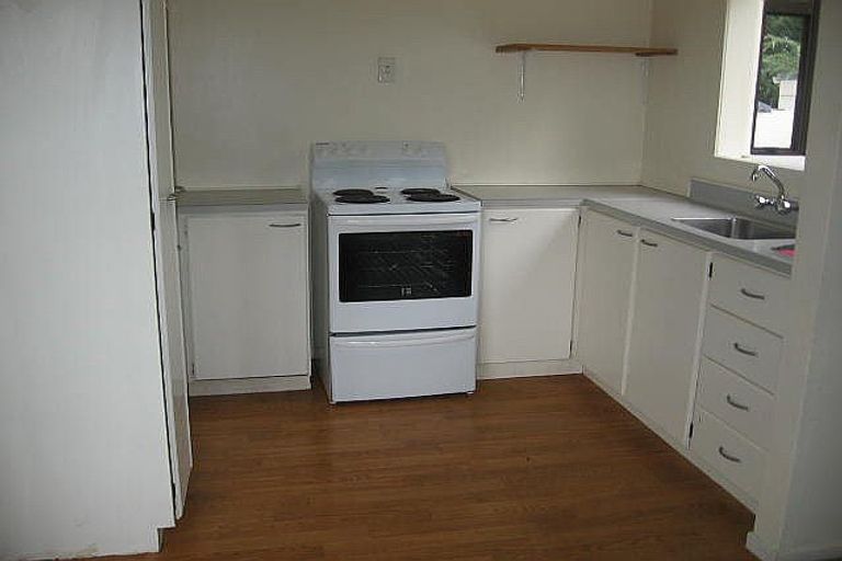 Photo of property in 2/6 Esperanto Road, Papatoetoe, Auckland, 2025