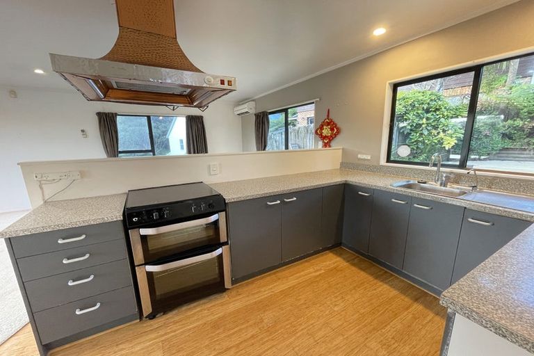 Photo of property in 1/25 Fernwood Grove, Bayview, Auckland, 0629