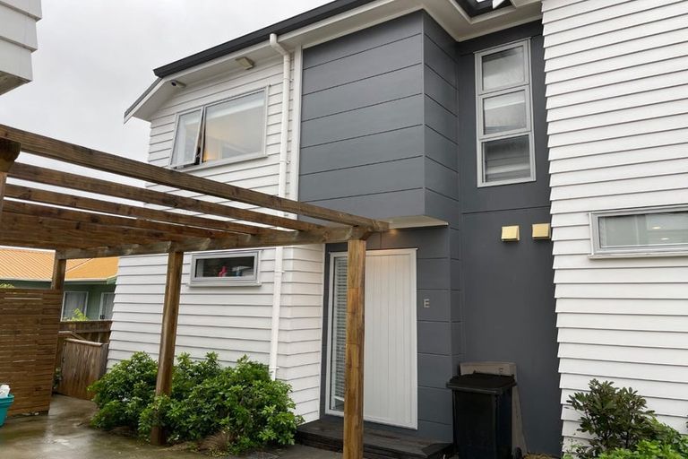Photo of property in 23e Hinau Street, Tawa, Wellington, 5028