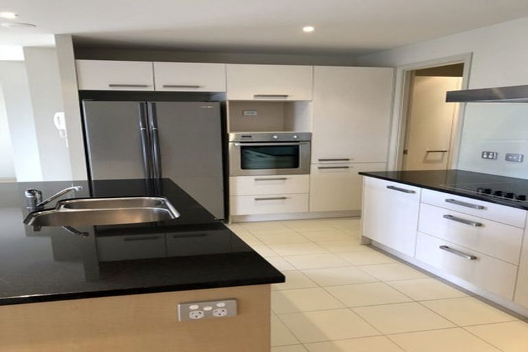 Photo of property in Prestige On Pupuke, 1/73 Anzac Street, Takapuna, Auckland, 0622
